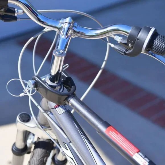 New Crossbar for Transport on Step-Through Style Bikes - Picture 3 of 8